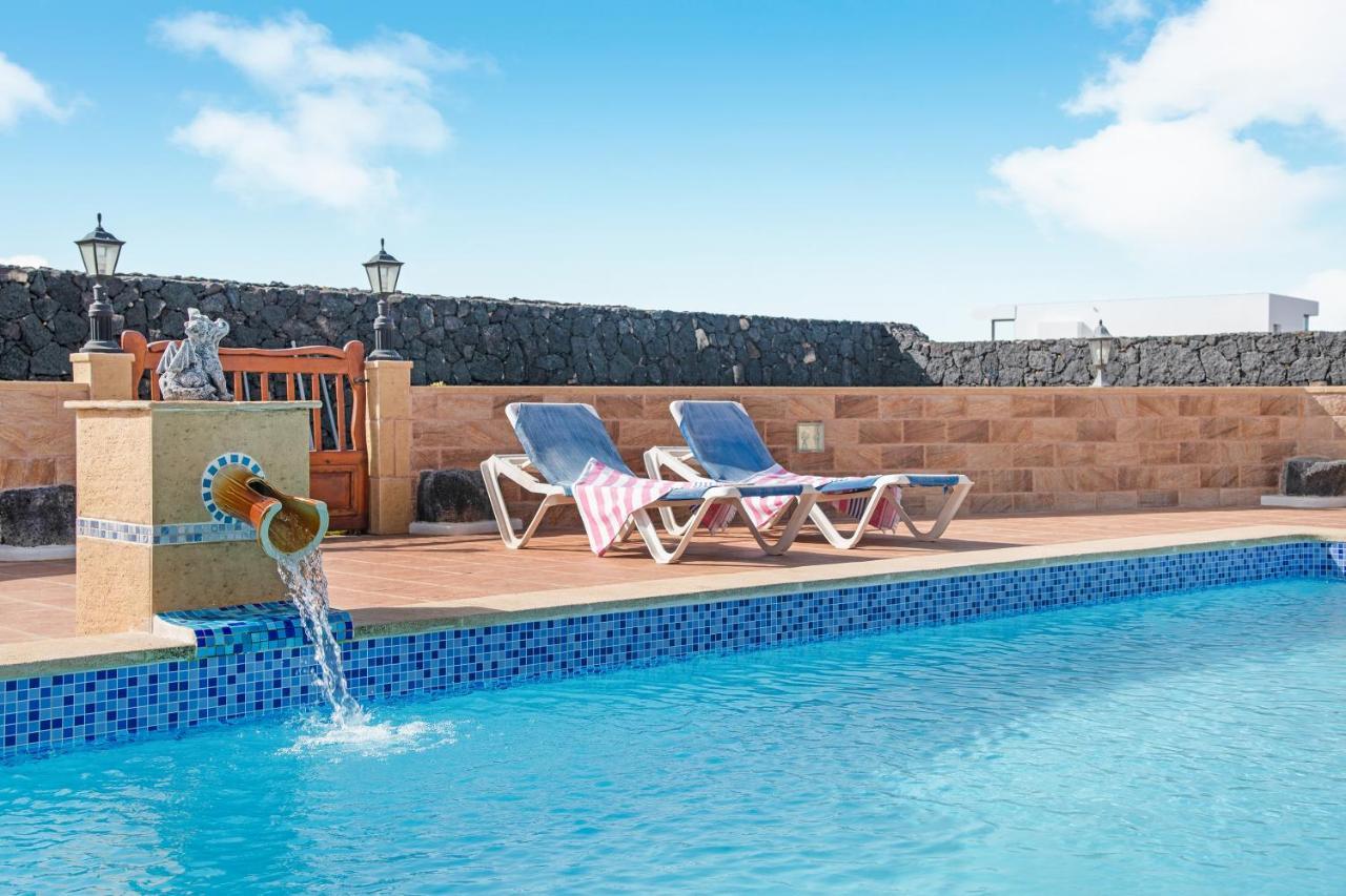 La Casona Villa Tías Exteriör bild